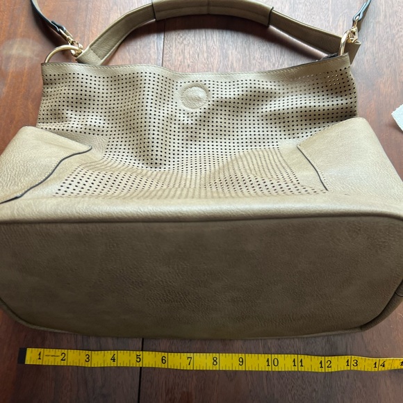 Large Tote Bag/Purse - Picture 8 of 14